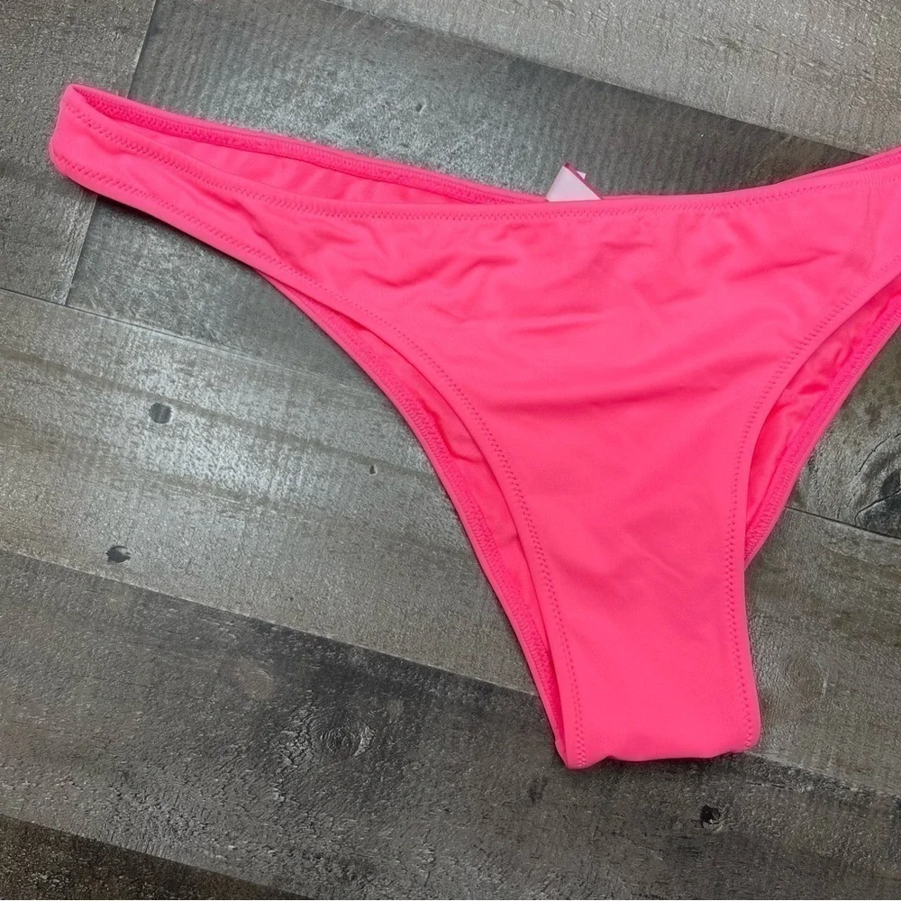 Victoria’s Secret Bright Pink Cheeky Bikini Bottom size Large